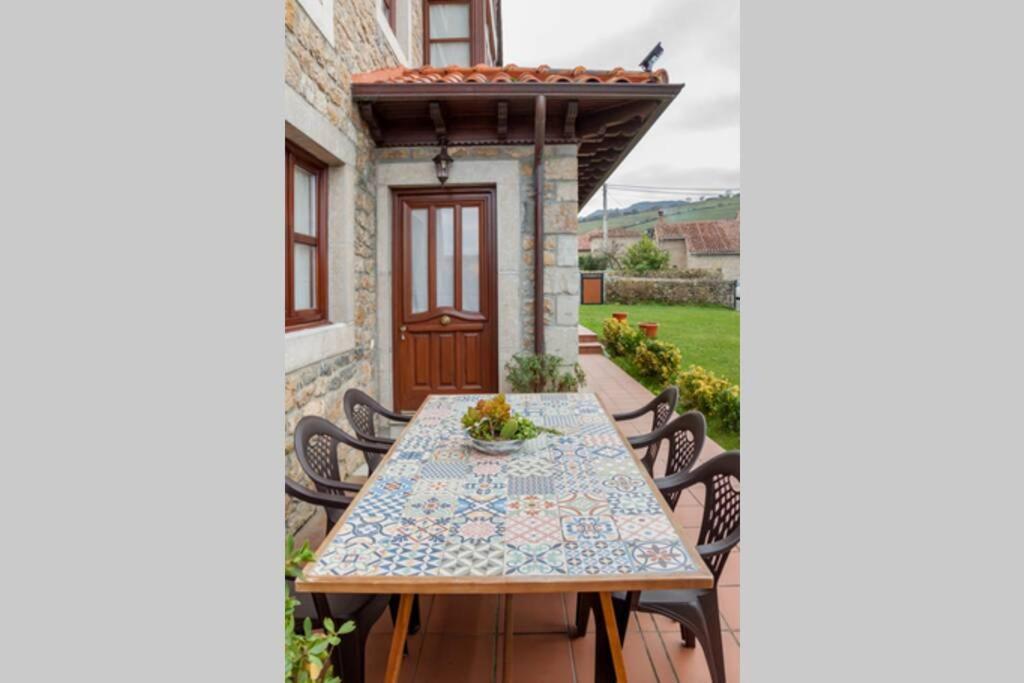 La Casona De La Bisa Villa Коломбрес Екстериор снимка